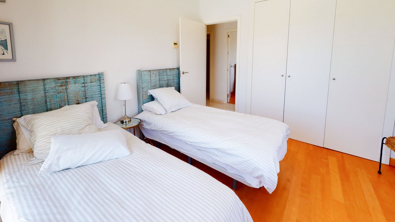 7 soverom Villa til salgs i Sotogrande med svømmebasseng garasje - € 1 450 000 (Ref: 9735926)