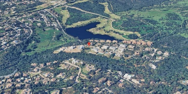 Terrain à Bâtir à vendre à Sotogrande, San Roque - 890 000 € (Ref: 9738379)