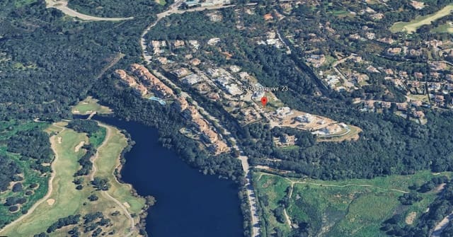 Terrain à Bâtir à vendre à Sotogrande, San Roque - 890 000 € (Ref: 9738379)