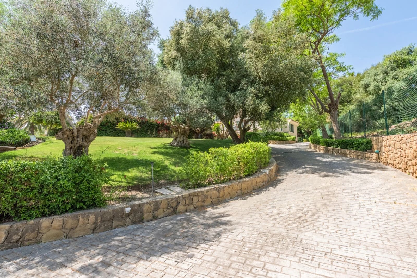 9 chambre Villa/Maison à vendre à Sotogrande avec piscine garage - 3 600 000 € (Ref: 9741607)