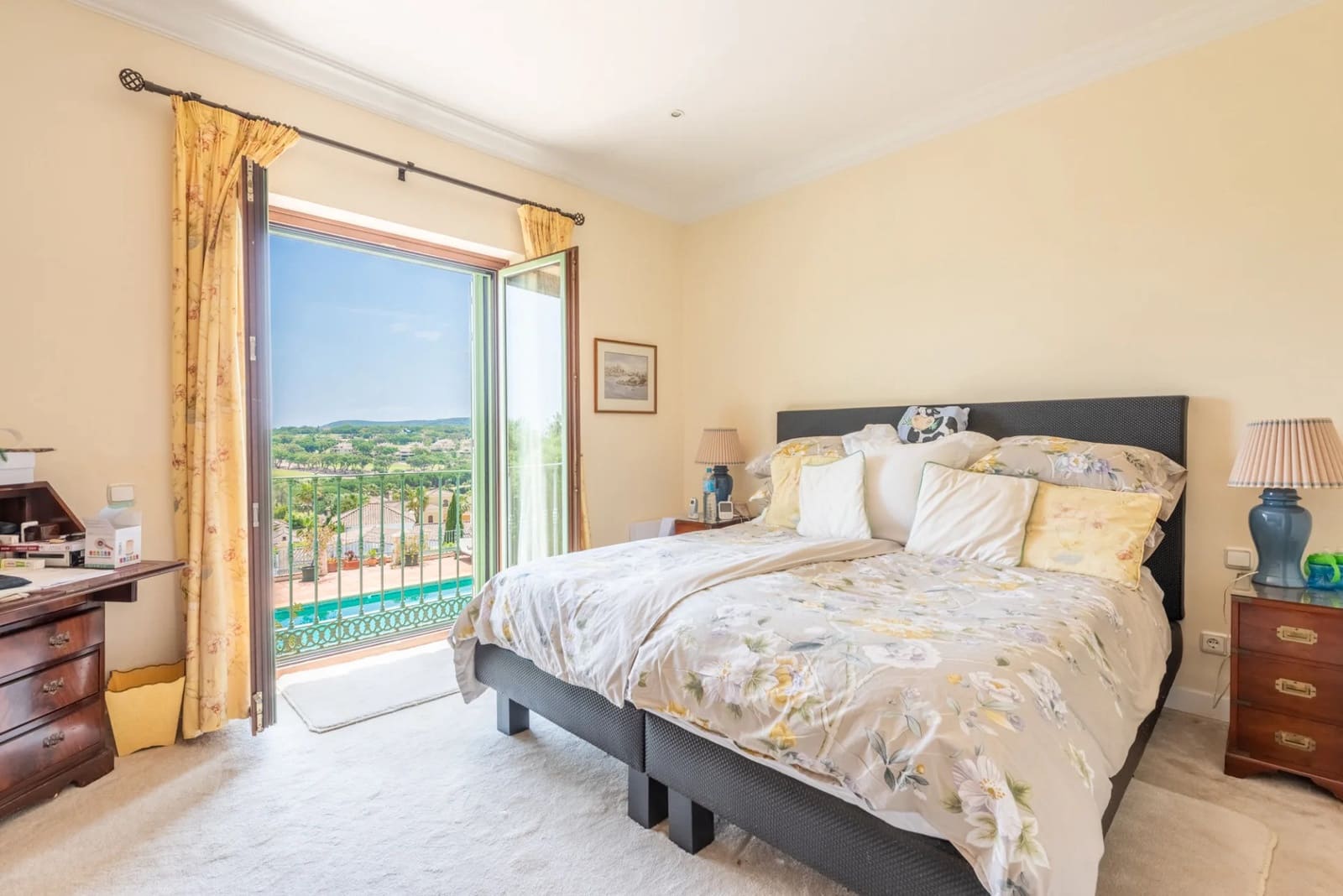 9 bedroom Villa for sale in Sotogrande with pool garage - € 3,600,000 (Ref: 9741607)