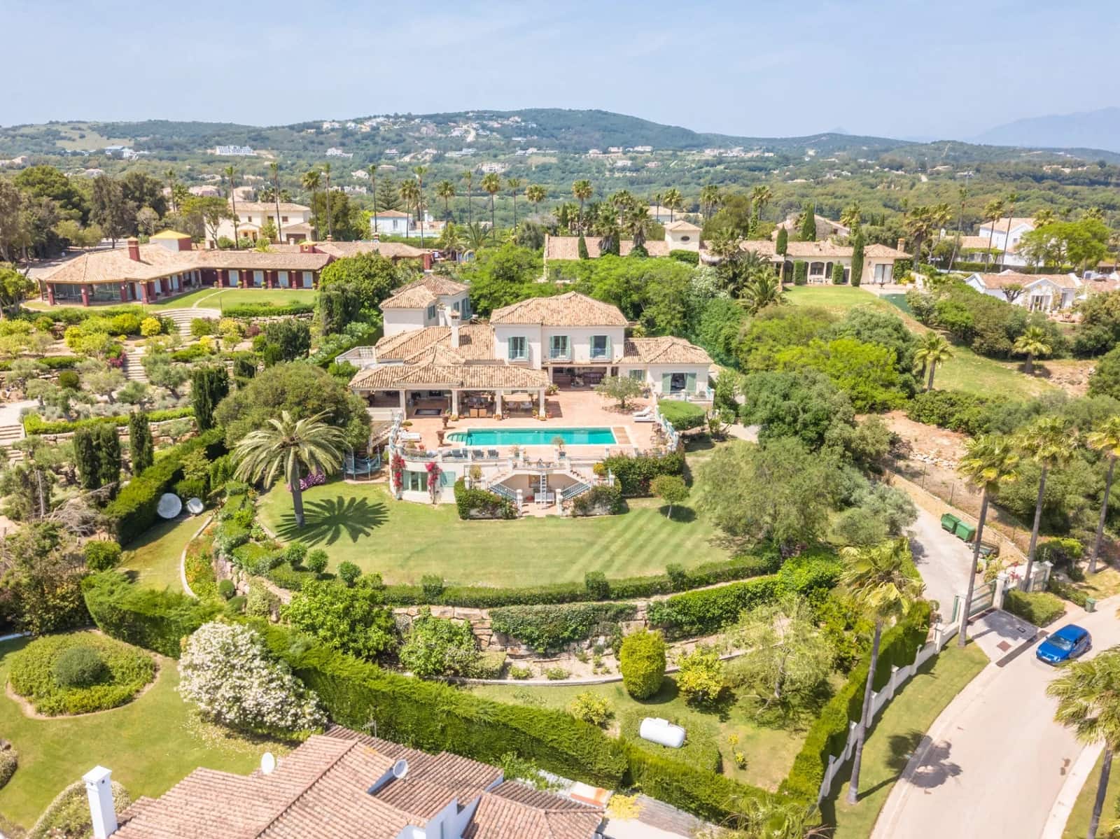 9 bedroom Villa for sale in Sotogrande with pool garage - € 3,600,000 (Ref: 9741607)