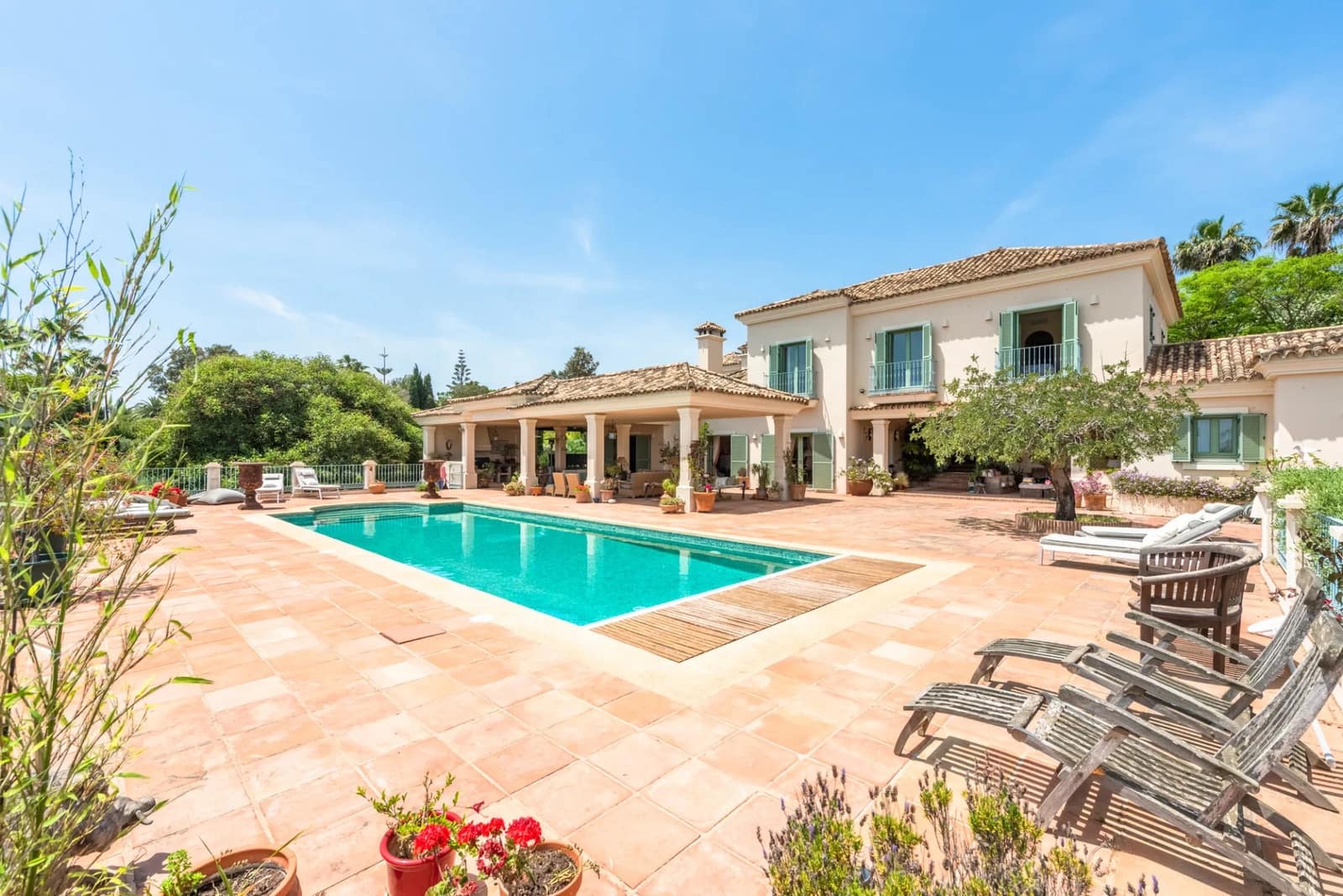 9 bedroom Villa for sale in Sotogrande with pool garage - € 3,600,000 (Ref: 9741607)