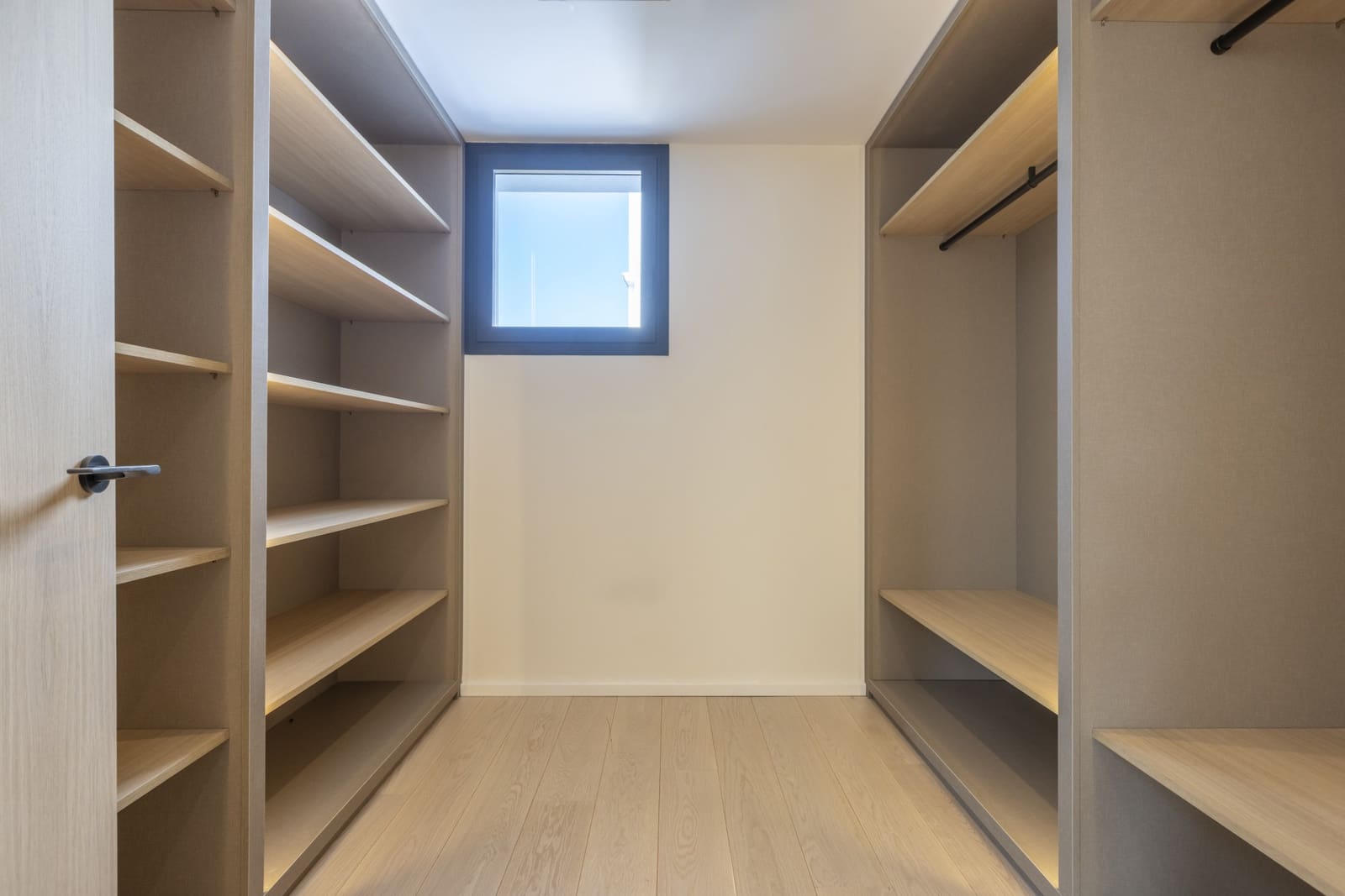 8 bedroom Villa for sale in Sotogrande with pool garage - € 6,950,000 (Ref: 9741610)