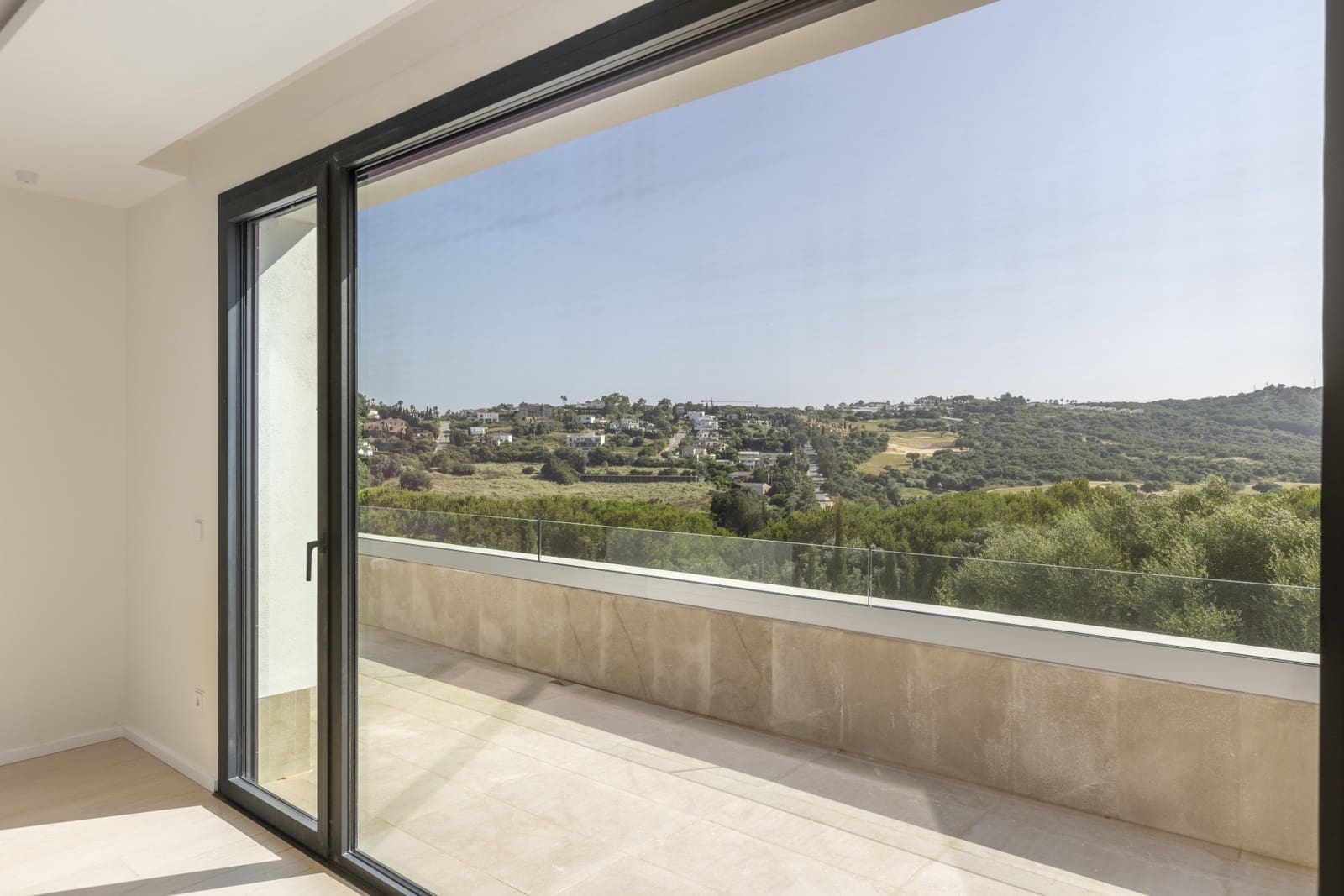 8 bedroom Villa for sale in Sotogrande with pool garage - € 6,950,000 (Ref: 9741610)