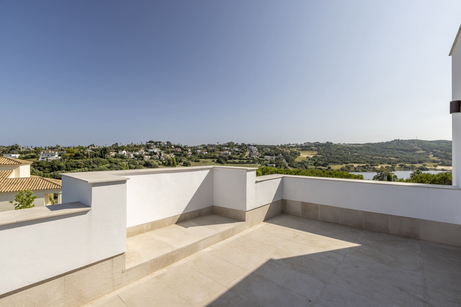 8 bedroom Villa for sale in Sotogrande with pool garage - € 6,950,000 (Ref: 9741610)