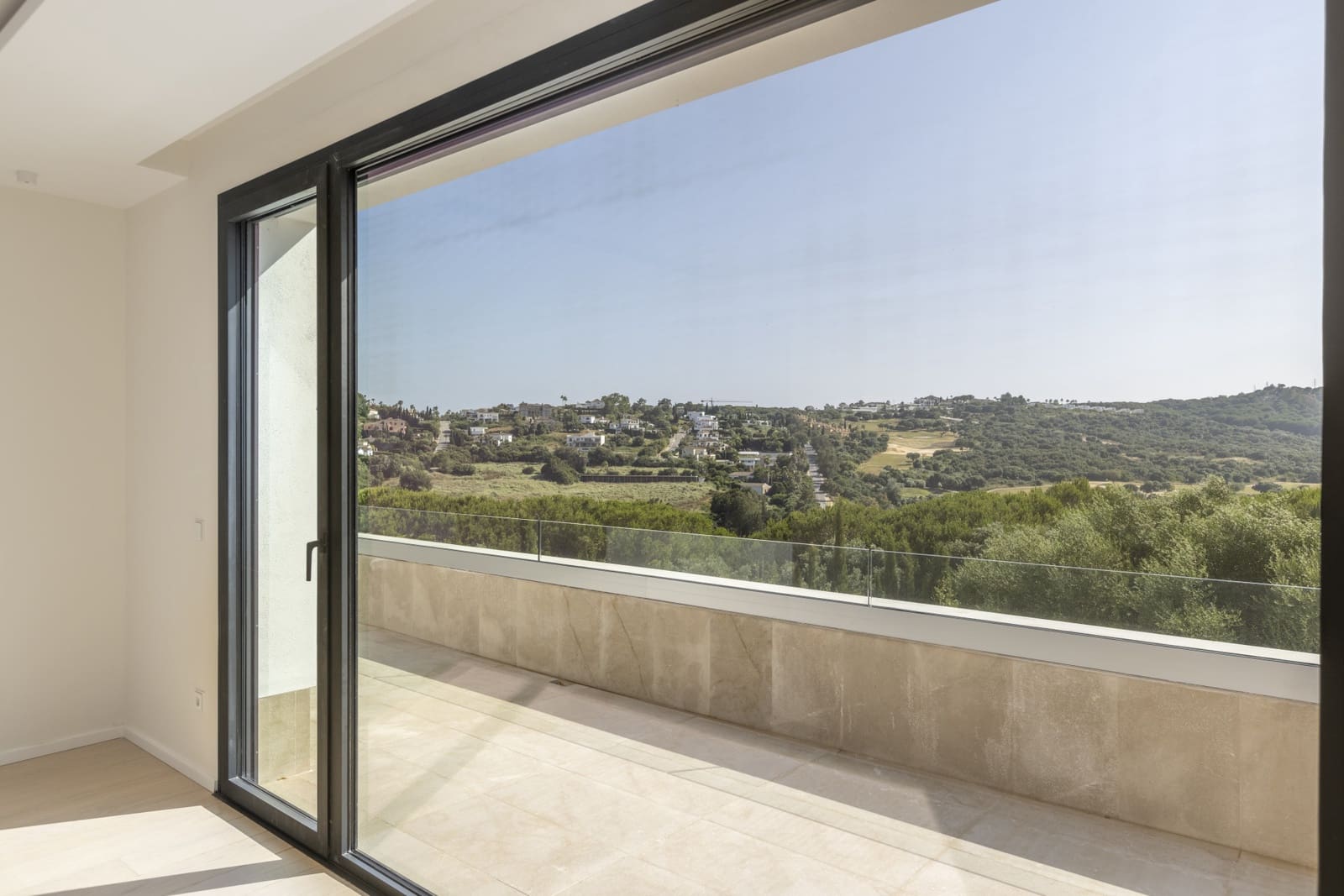 8 bedroom Villa for sale in Sotogrande with pool garage - € 6,950,000 (Ref: 9741610)