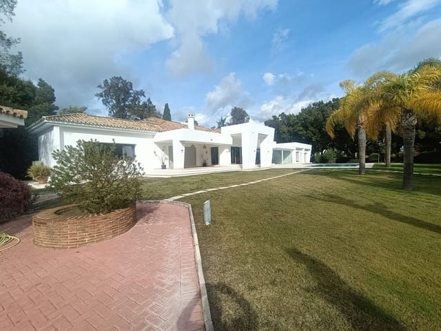 7 soveværelse Villa til salg i Sotogrande, San Roque med swimmingpool garage - € 5.000.000 (Ref: 9741613)