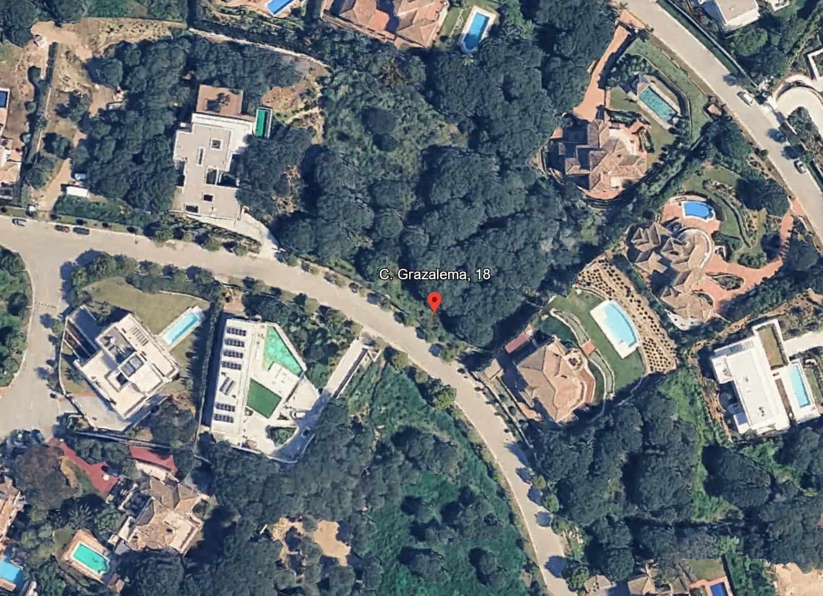 Building Plot for sale in Sotogrande - € 900,000 (Ref: 9741616)