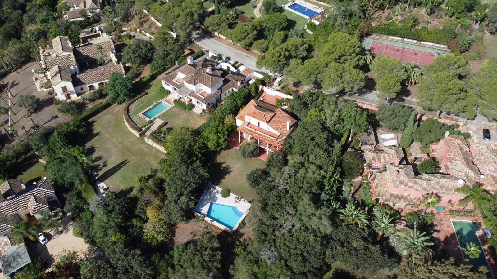 5 chambre Villa/Maison à vendre à Sotogrande avec piscine garage - 1 450 000 € (Ref: 9741617)