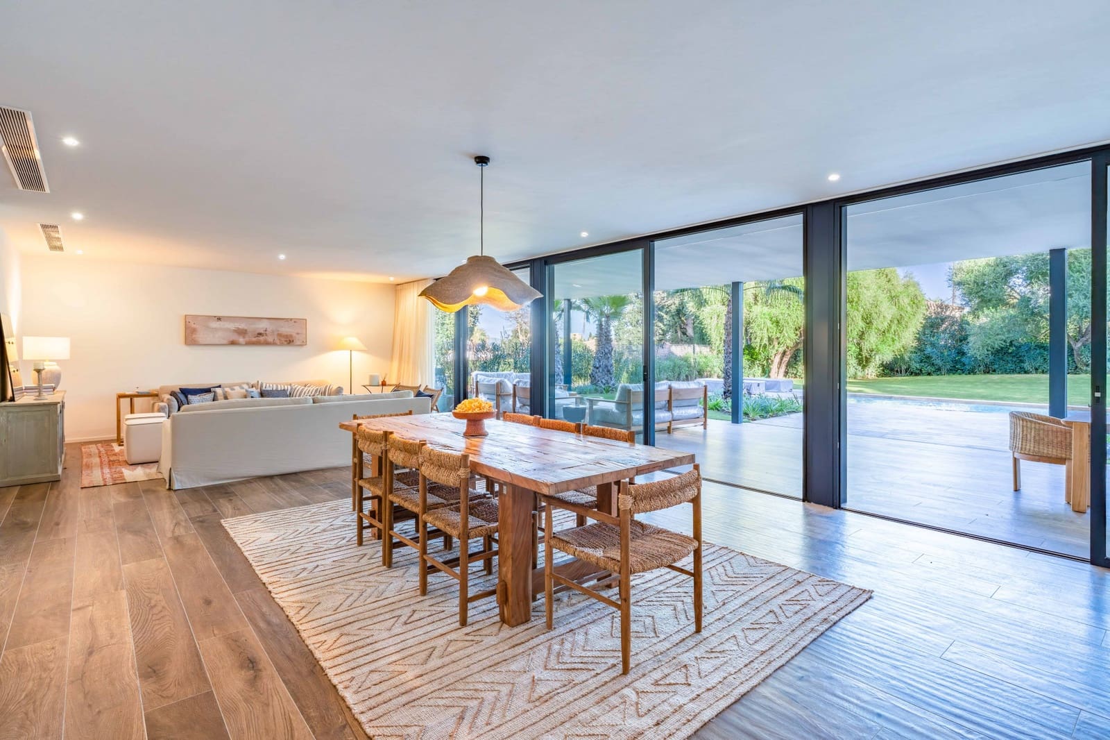 5 sovrum Villa till salu i Sotogrande med pool garage - 2 850 000 € (Ref: 9741621)