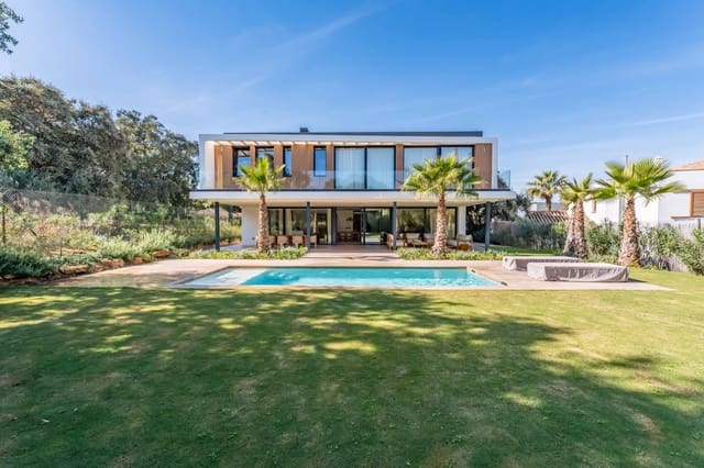 5 sovrum Villa till salu i Sotogrande, San Roque med pool garage - 2 850 000 € (Ref: 9741621)
