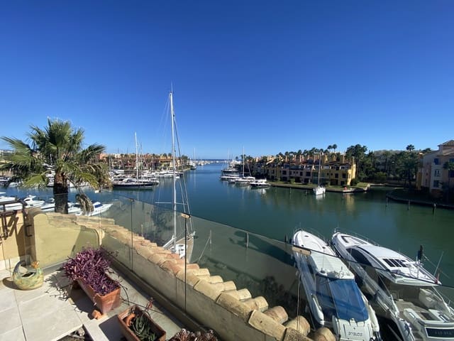 5 camera da letto Attico in vendita in Sotogrande, San Roque con garage - 2.100.000 € (Rif: 9741626)