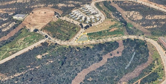 Działka budowlana na sprzedaż w Manilva - 590 000 € (Ref: 9772836)