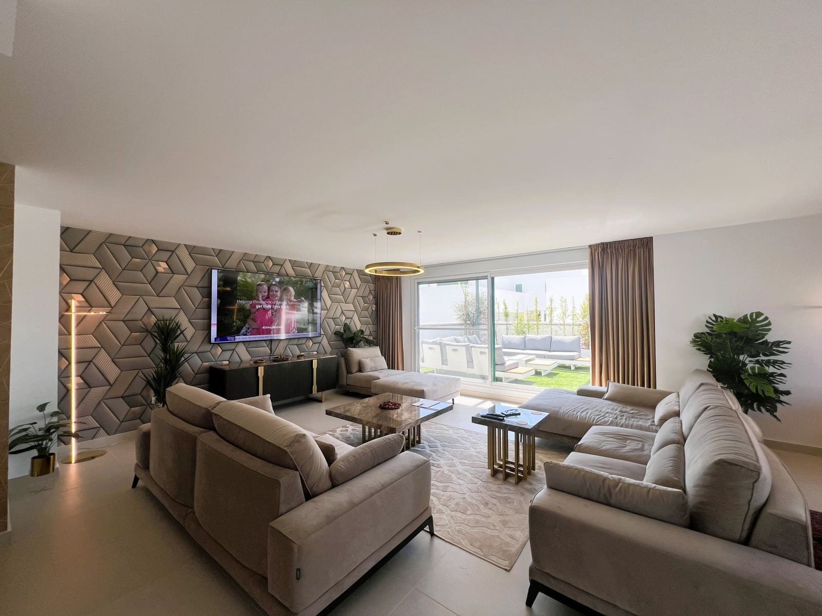 3 chambre Appartement à vendre à Sotogrande avec piscine garage - 795 000 € (Ref: 9777843)