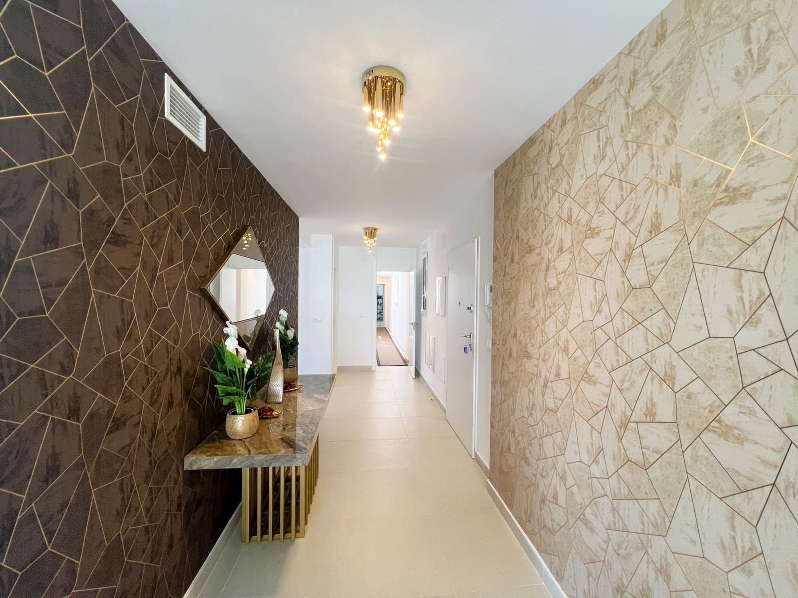 3 chambre Appartement à vendre à Sotogrande avec piscine garage - 795 000 € (Ref: 9777843)