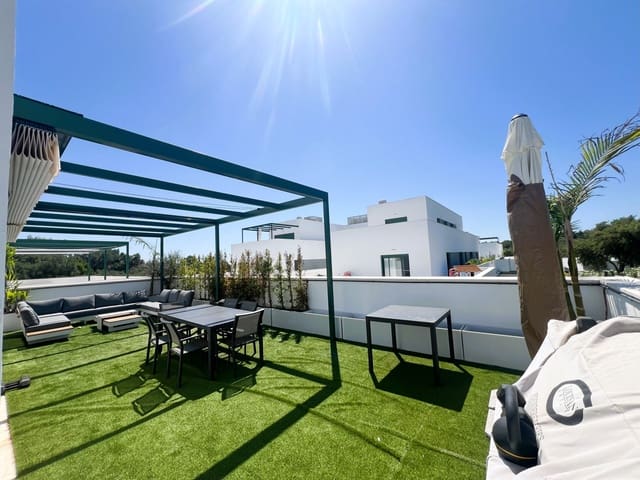 3 chambre Appartement à vendre à Sotogrande, San Roque avec piscine garage - 795 000 € (Ref: 9777843)