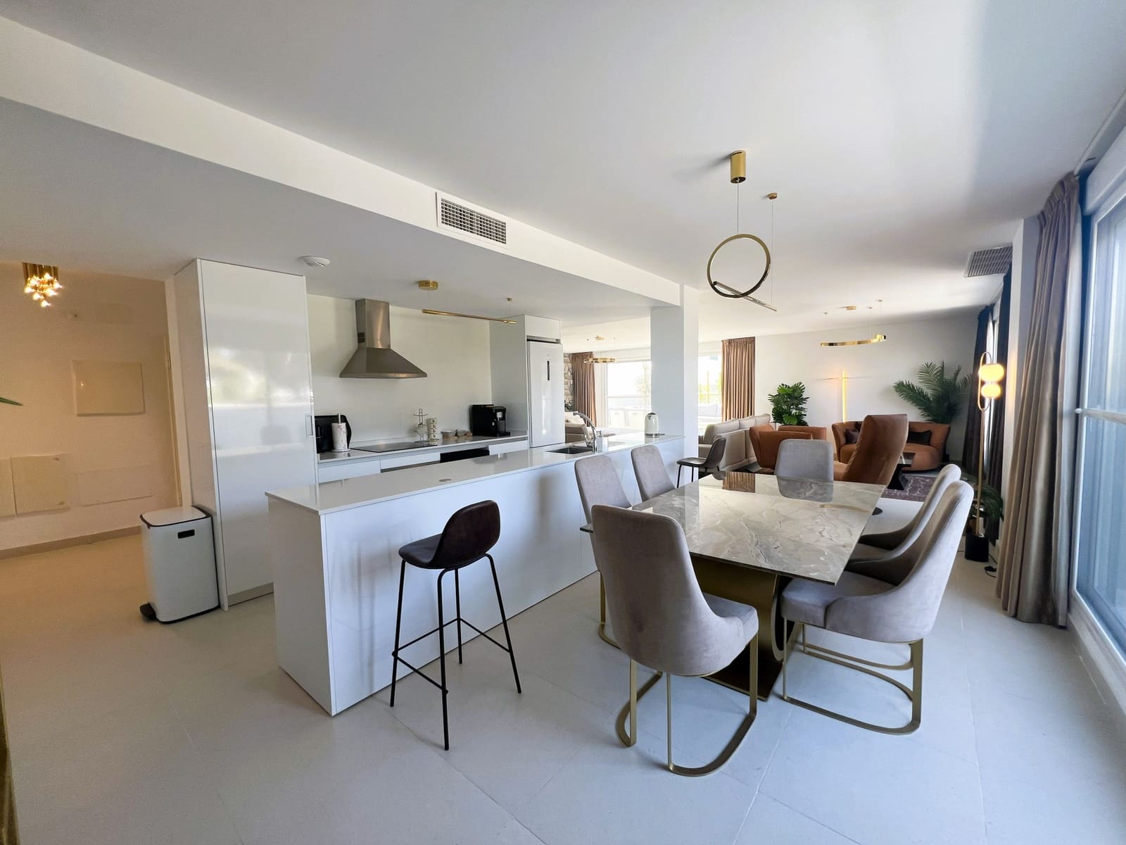 3 makuuhuone Huoneisto myytävänä paikassa Sotogrande mukana uima-altaan 
autotalli - 795 000 € (Ref: 9777843)
