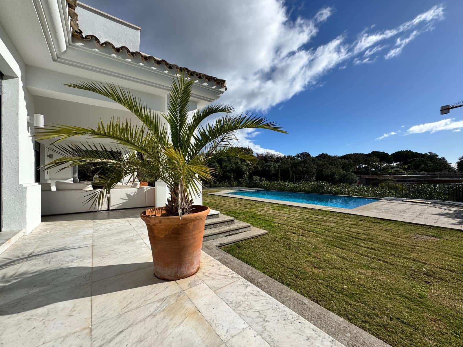 6 chambre Villa/Maison à vendre à San Roque avec piscine garage - 2 500 000 € (Ref: 9817861)