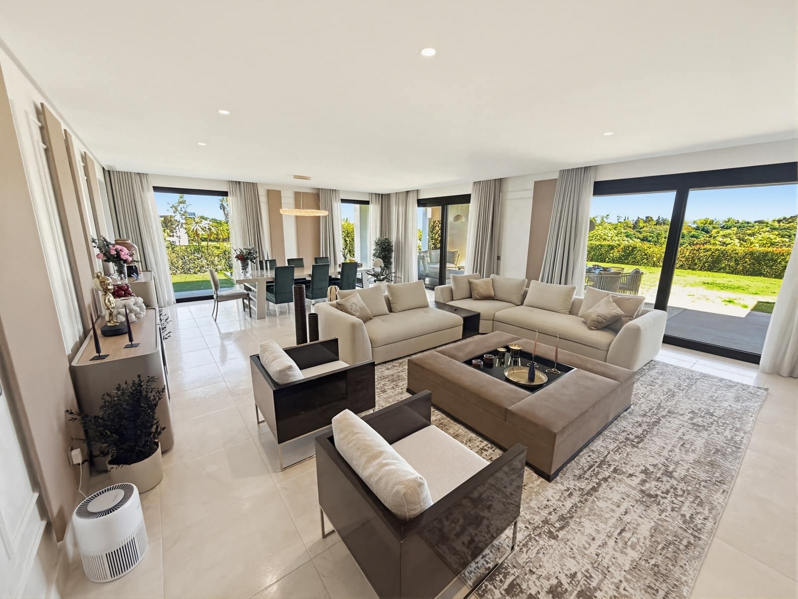 4 Zimmer Apartment zu verkaufen in Sotogrande mit Garage - 2.690.000 € (Ref: 9817863)