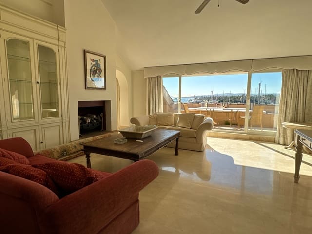 4 chambre Penthouse à vendre à Sotogrande, San Roque avec garage - 2 100 000 € (Ref: 9817866)