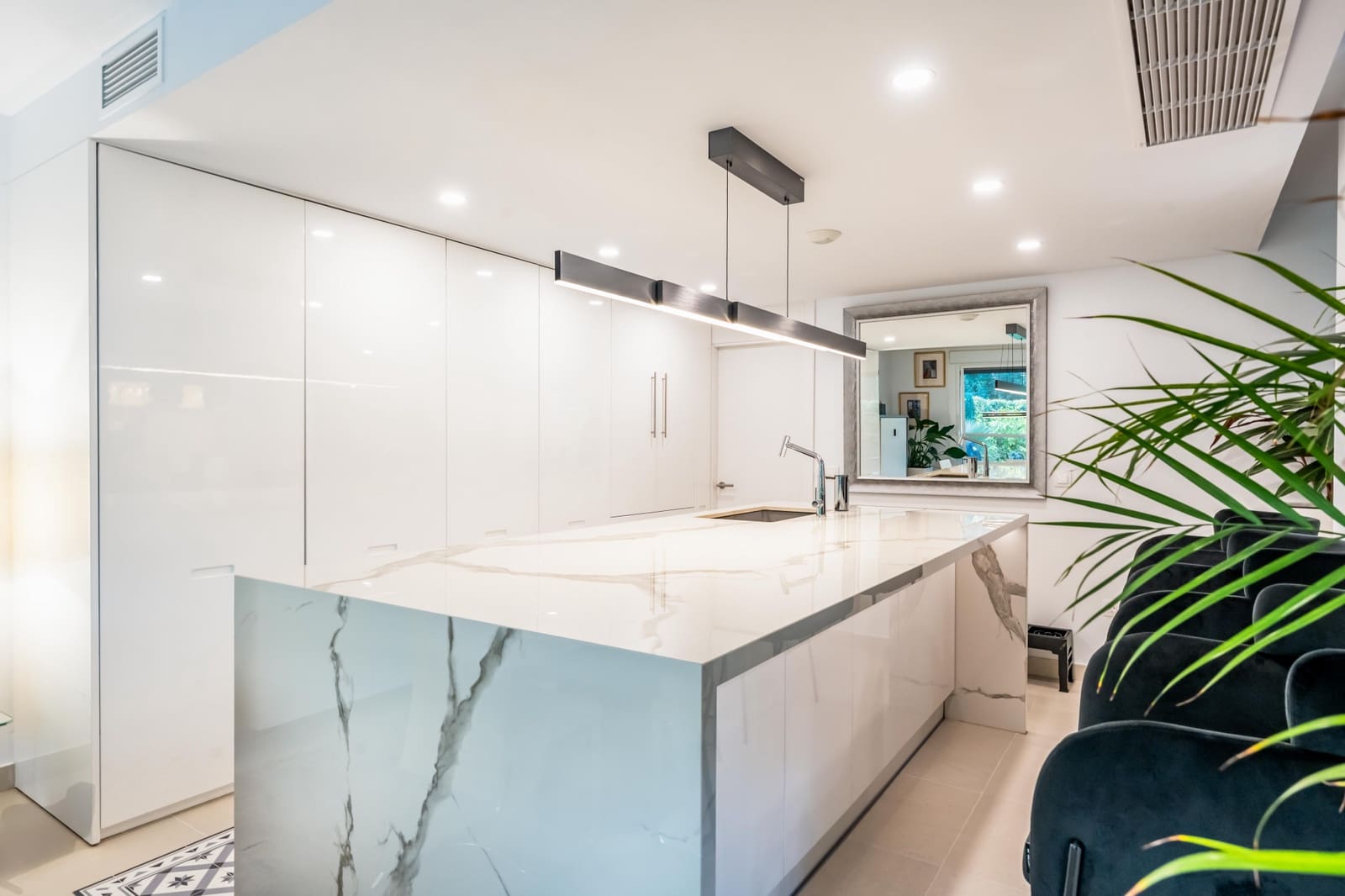 3 soveværelse Lejlighed til salg i Sotogrande med swimmingpool garage - € 880.000 (Ref: 9817870)