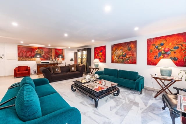 3 soveværelse Lejlighed til salg i Sotogrande, San Roque med swimmingpool garage - € 880.000 (Ref: 9817870)