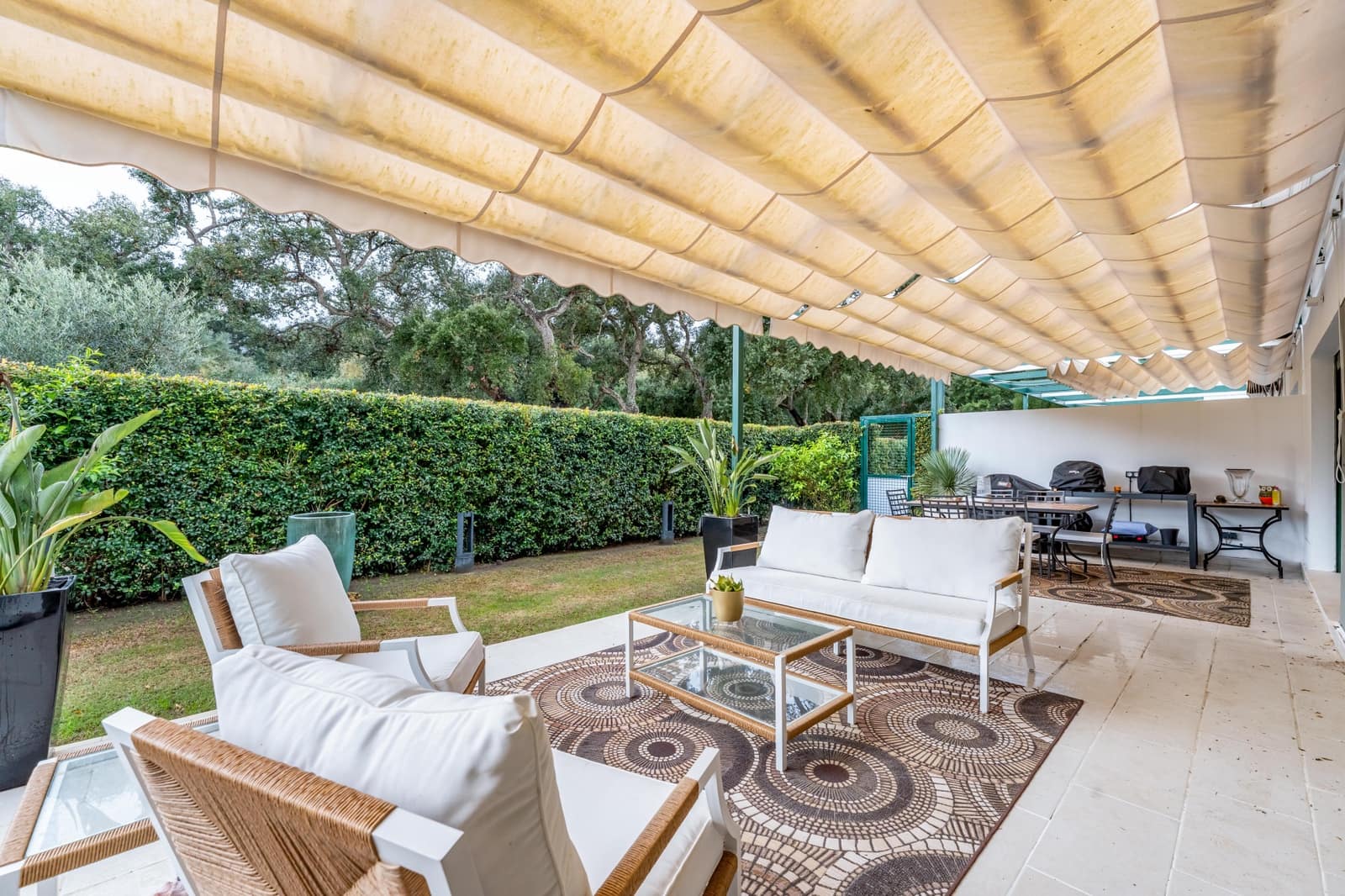 3 soveværelse Lejlighed til salg i Sotogrande med swimmingpool garage - € 880.000 (Ref: 9817870)
