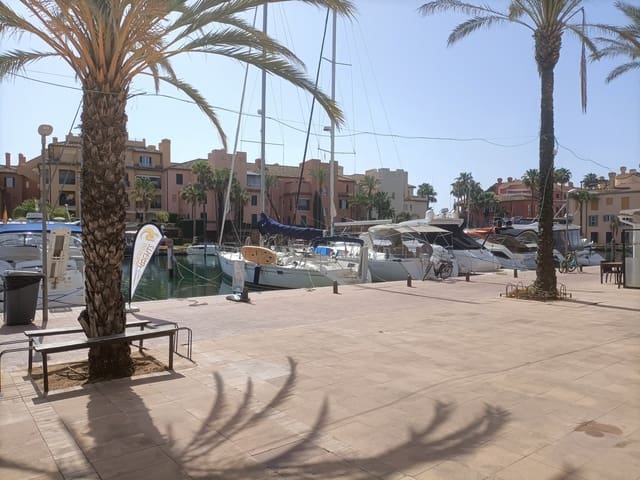 Commercieel te koop in Sotogrande, San Roque - € 350.000 (Ref: 9817872)