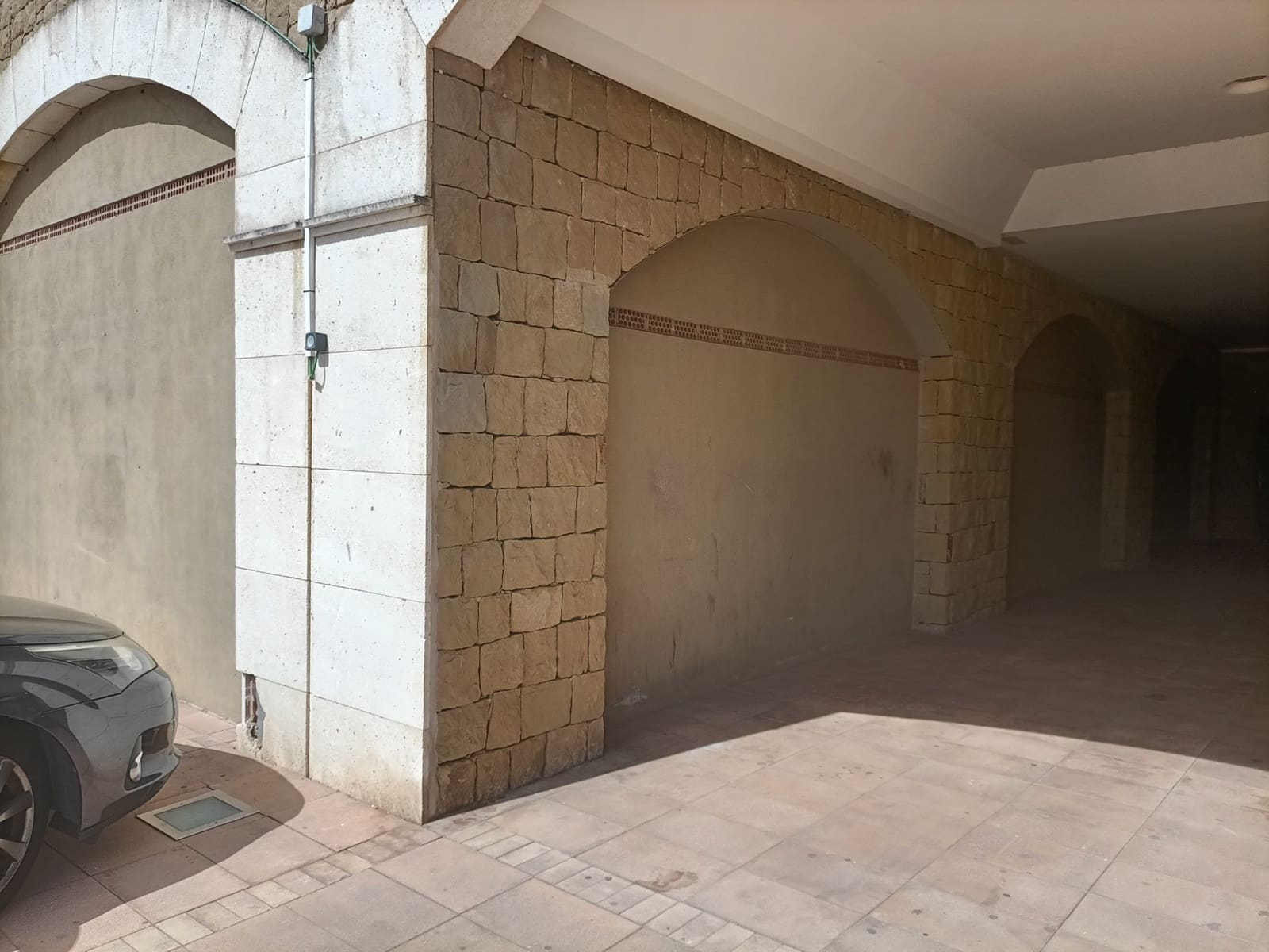 Commercieel te koop in Sotogrande - € 350.000 (Ref: 9817872)