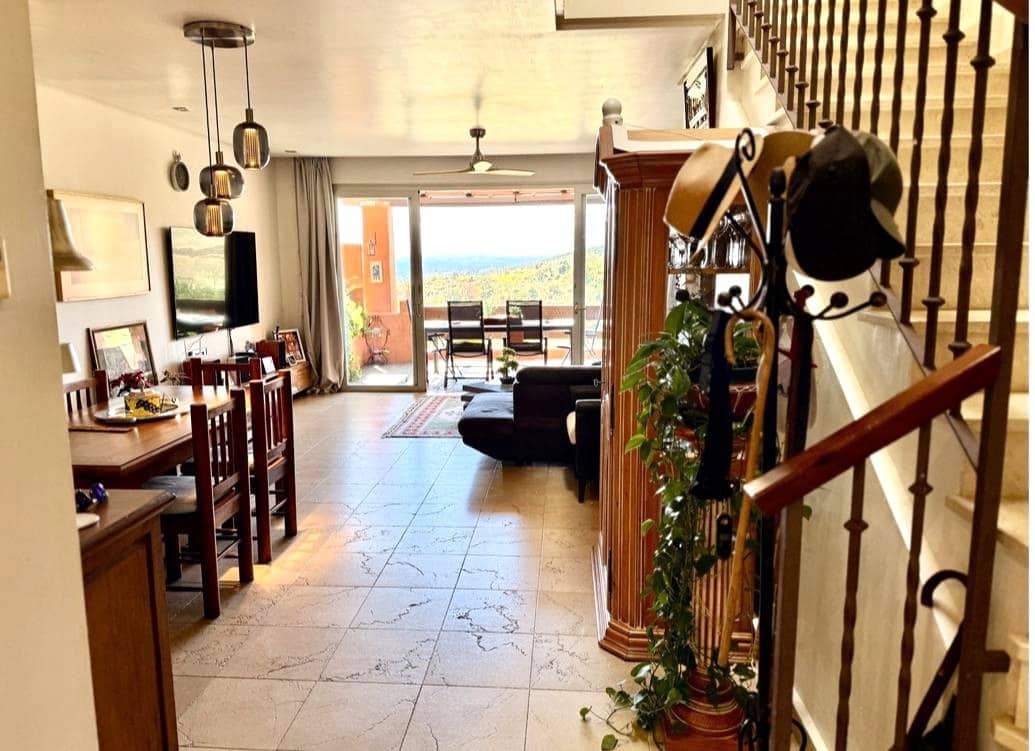 3 quarto Moradia Geminada para venda em Manilva com piscina - 525 000 € (Ref: 9859677)