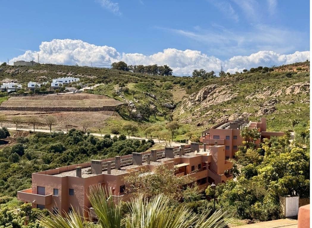 3 quarto Moradia Geminada para venda em Manilva com piscina - 525 000 € (Ref: 9859677)