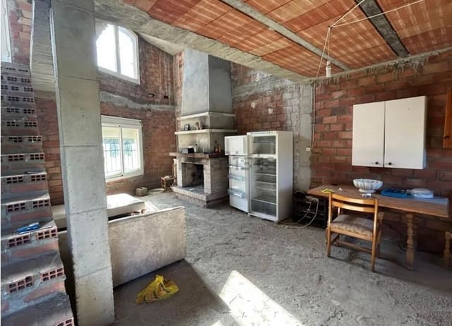4 makuuhuone Maalaistalo myytävänä paikassa San Martin del Tesorillo - 400 000 € (Ref: 9859679)