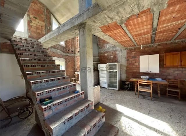 4 makuuhuone Maalaistalo myytävänä paikassa San Martin del Tesorillo - 400 000 € (Ref: 9859679)