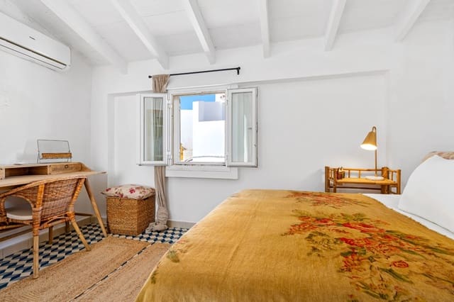 2 chambre Villa/Maison Semi-Mitoyenne à vendre à Estepona - 380 000 € (Ref: 9859680)