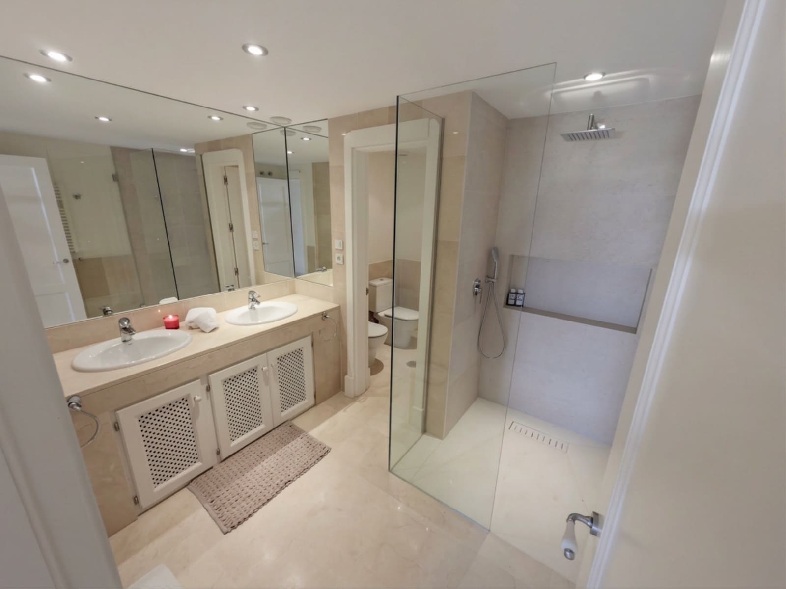 2 quarto Apartamento para venda em Sotogrande com piscina garagem - 950 000 € (Ref: 9873110)