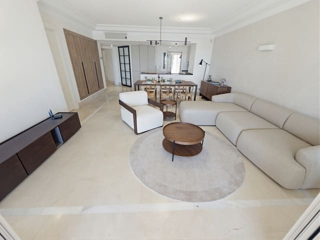 2 slaapkamer Appartement te koop in Sotogrande, San Roque met zwembad garage - € 950.000 (Ref: 9873110)