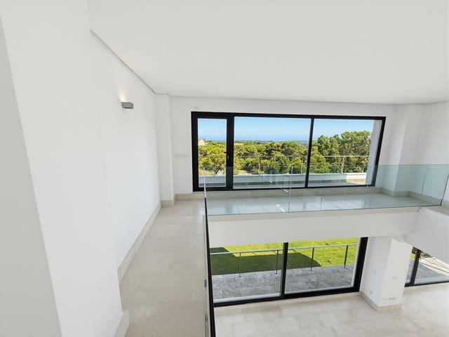 6 soverom Villa til salgs i Sotogrande, San Roque med svømmebasseng - € 3 700 000 (Ref: 9894105)
