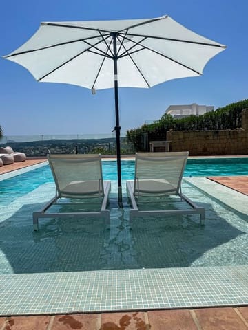 5 soverom Villa til salgs i Sotogrande Alto, San Roque med svømmebasseng - € 3 450 000 (Ref: 9943415)