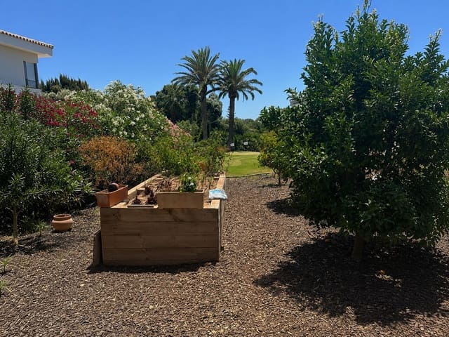 5 soverom Villa til salgs i Sotogrande, San Roque med svømmebasseng - € 3 950 000 (Ref: 9966309)