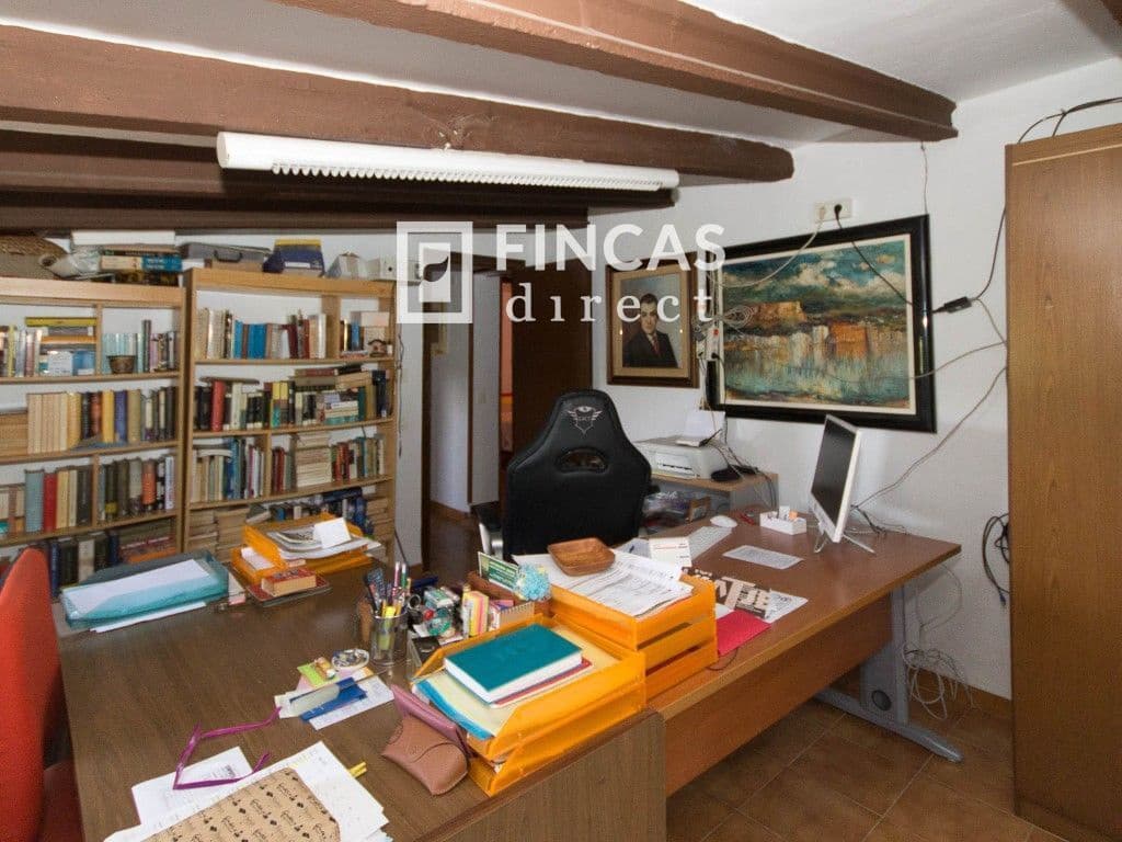 6 slaapkamer Villa te koop in Tortosa met zwembad garage - € 450.000 (Ref: 8449203)