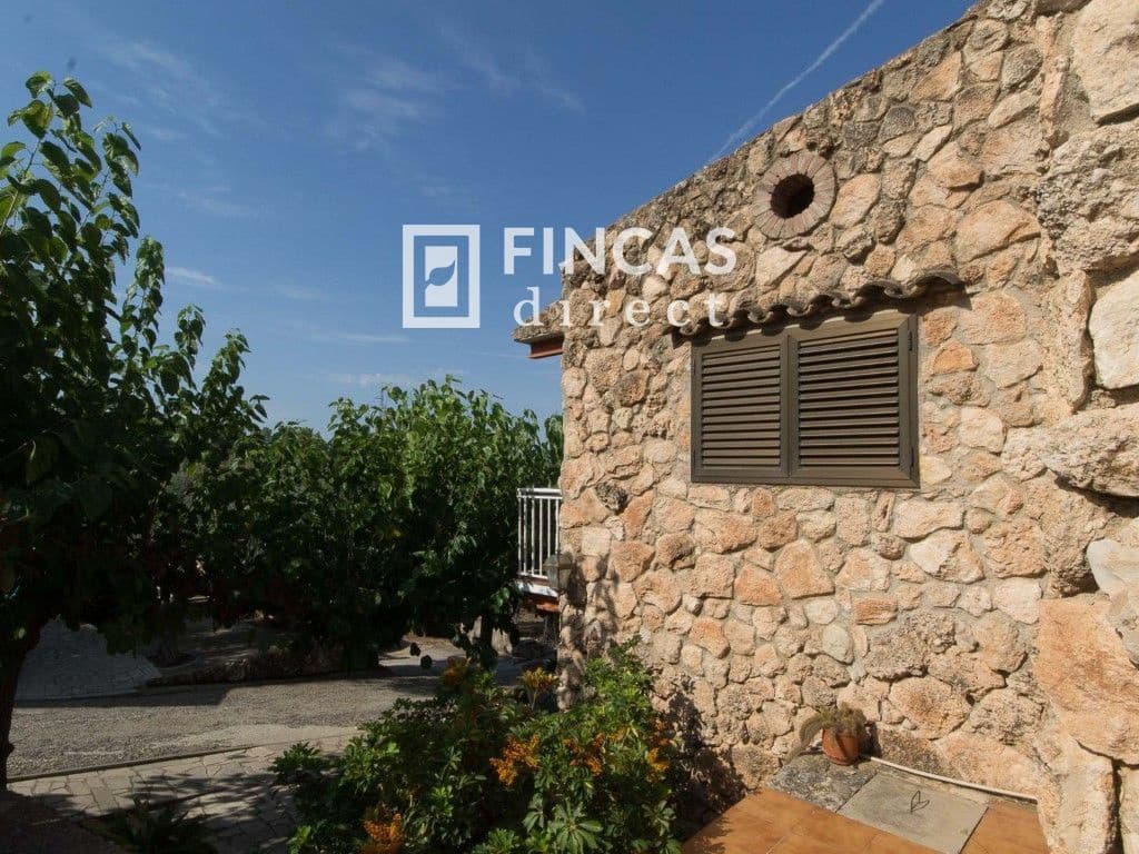 6 slaapkamer Villa te koop in Tortosa met zwembad garage - € 450.000 (Ref: 8449203)