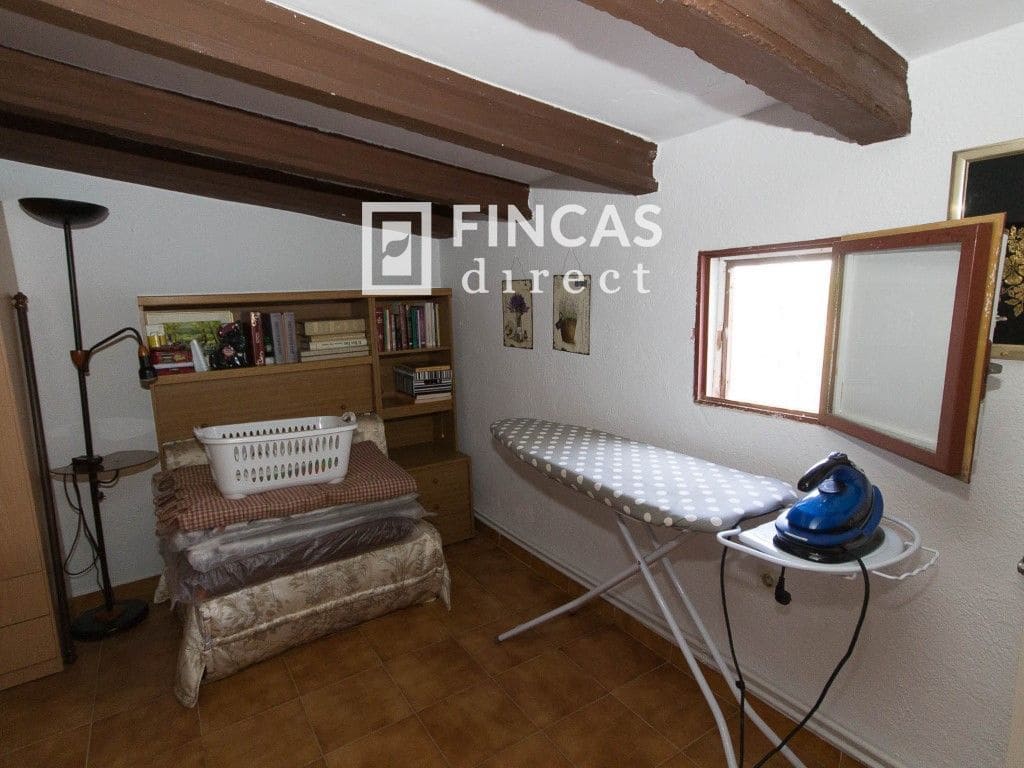 6 slaapkamer Villa te koop in Tortosa met zwembad garage - € 450.000 (Ref: 8449203)