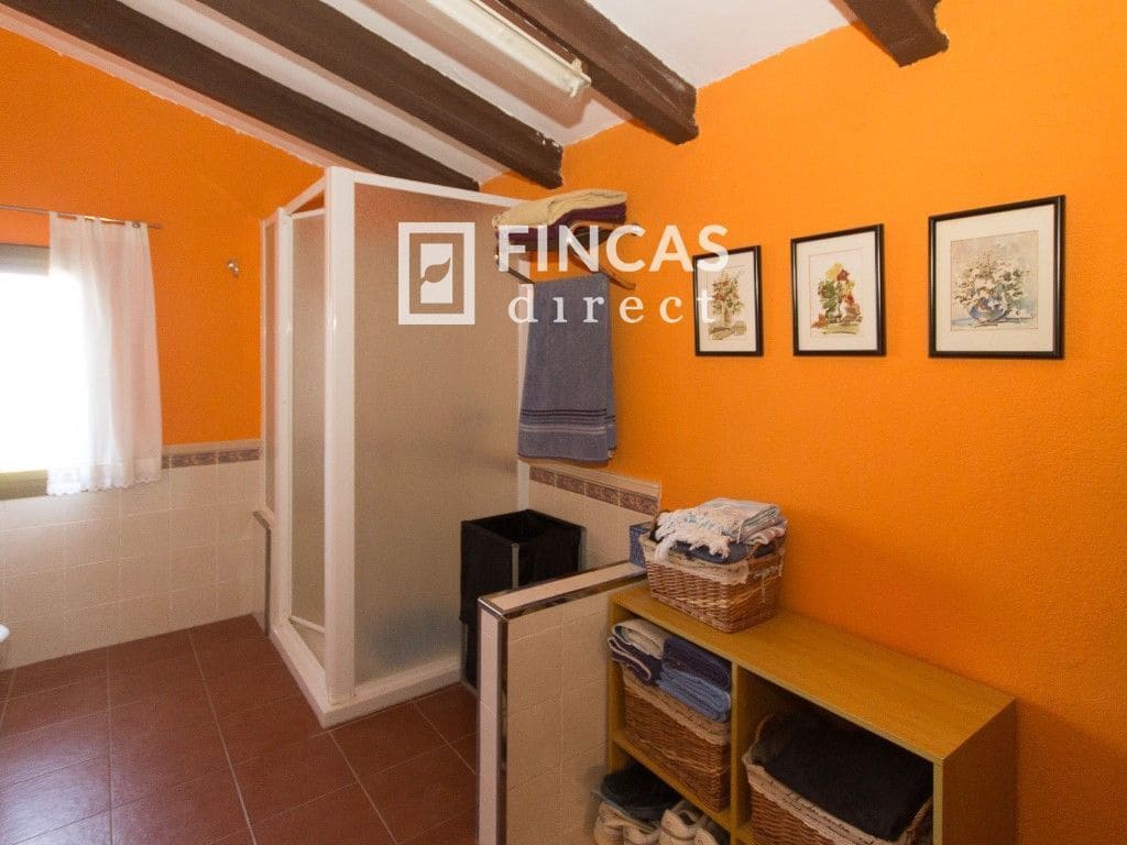 6 slaapkamer Villa te koop in Tortosa met zwembad garage - € 450.000 (Ref: 8449203)