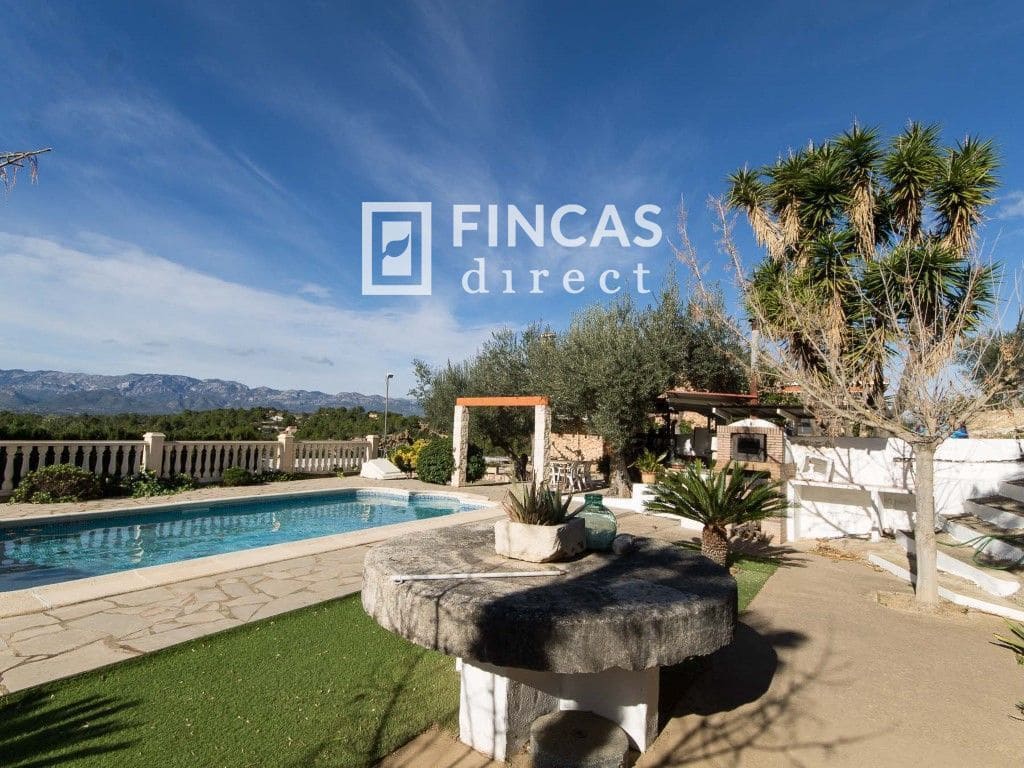 6 slaapkamer Villa te koop in Tortosa met zwembad garage - € 450.000 (Ref: 8449203)