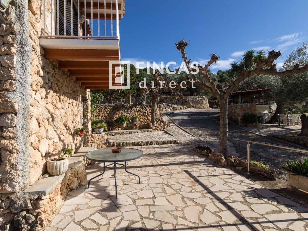 6 slaapkamer Villa te koop in Tortosa met zwembad garage - € 450.000 (Ref: 8449203)