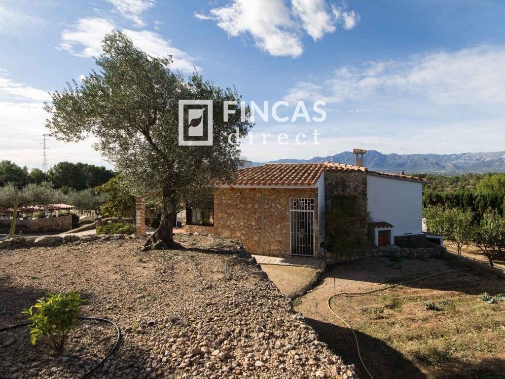 6 slaapkamer Villa te koop in Tortosa met zwembad garage - € 450.000 (Ref: 8449203)