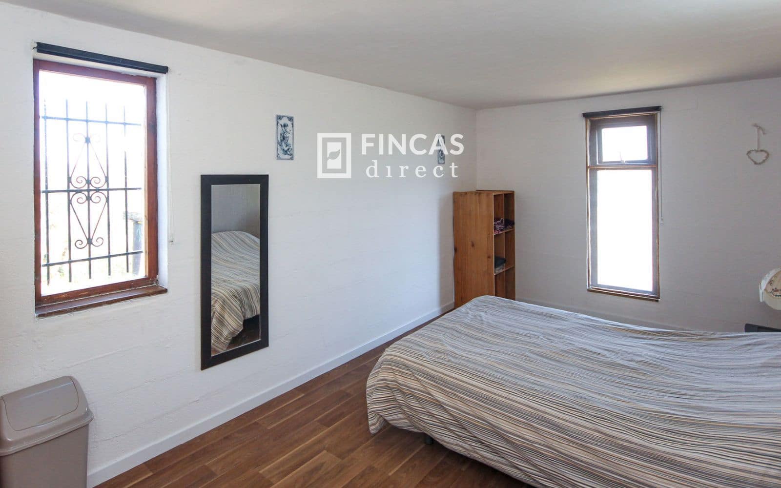 3 Zimmer Finca/Landgut zu verkaufen in Flix mit Pool - 149.000 € (Ref: 8451551)