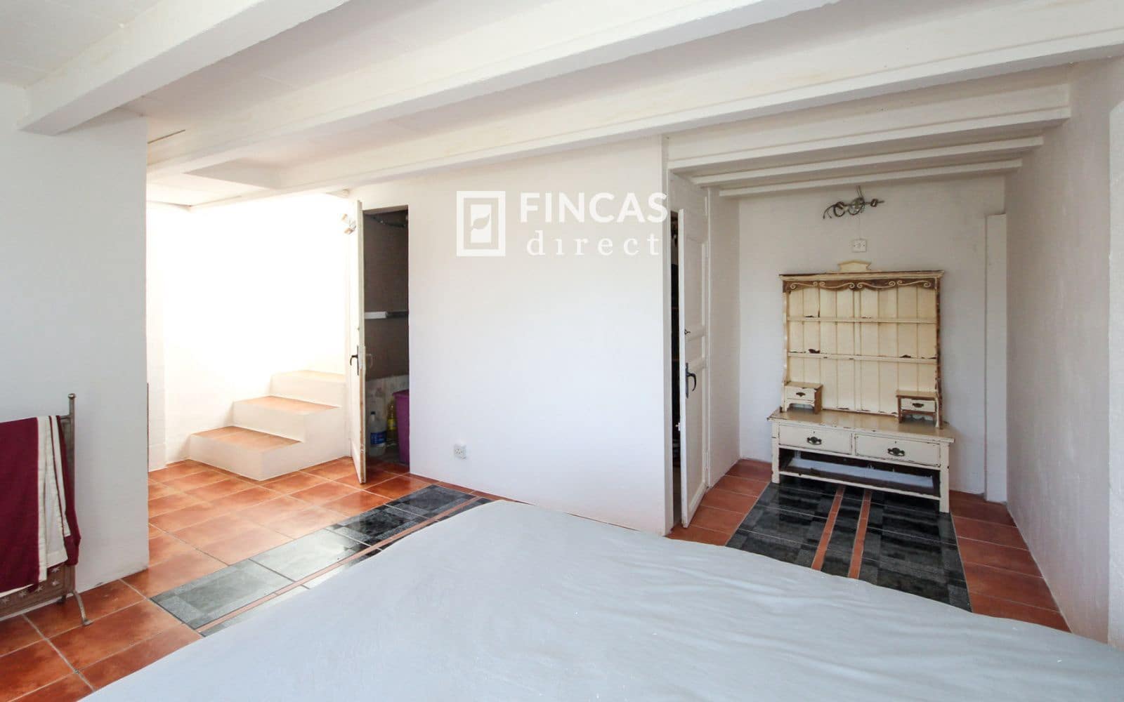 3 Zimmer Finca/Landgut zu verkaufen in Flix mit Pool - 149.000 € (Ref: 8451551)