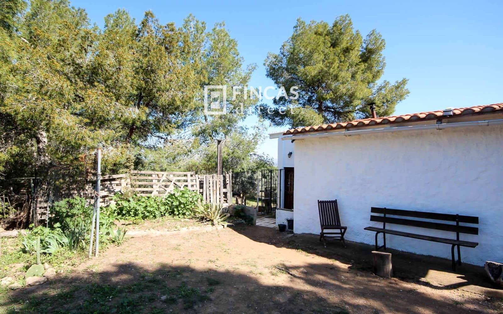 3 Zimmer Finca/Landgut zu verkaufen in Flix mit Pool - 149.000 € (Ref: 8451551)